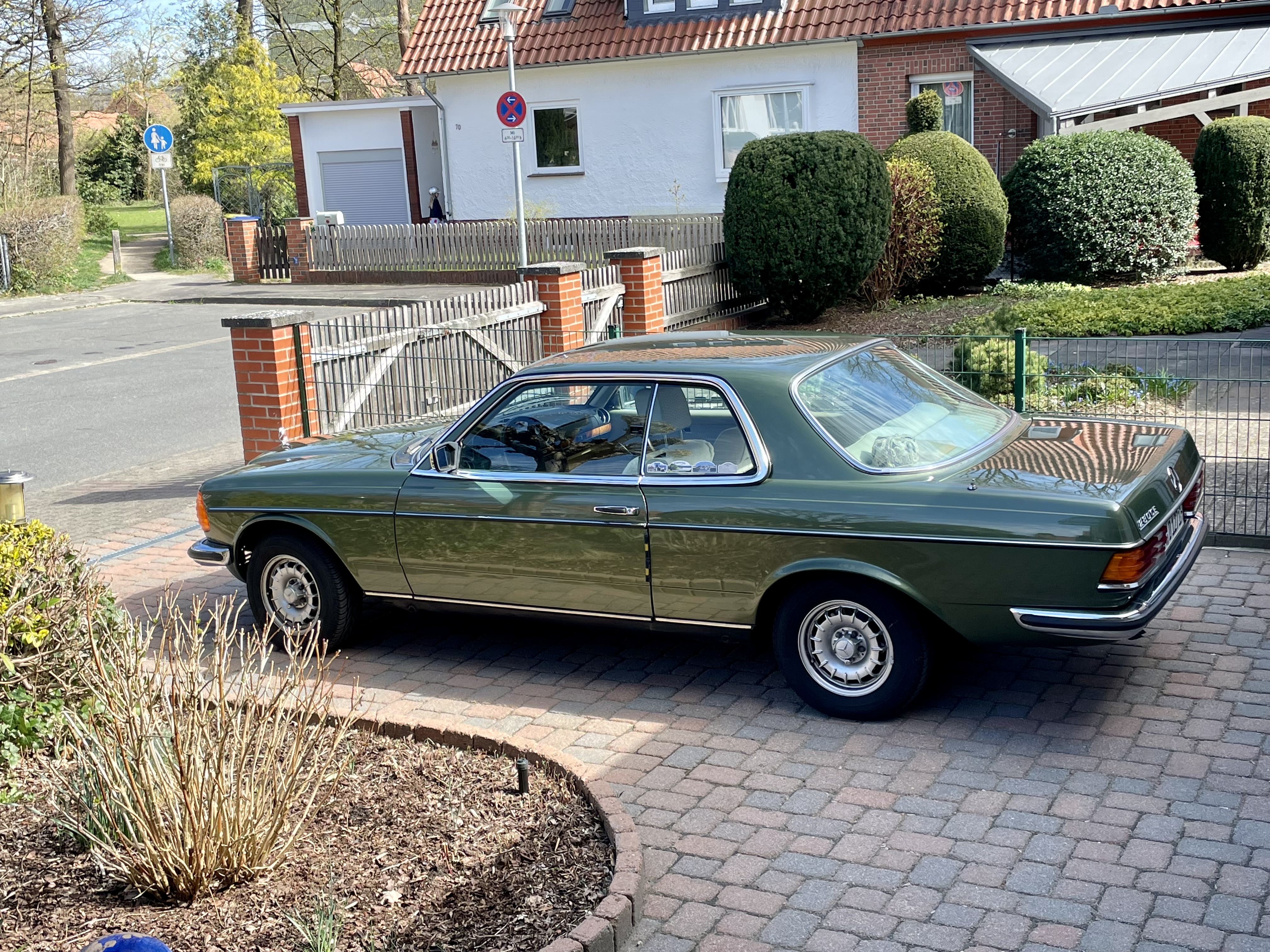 W123.jpeg